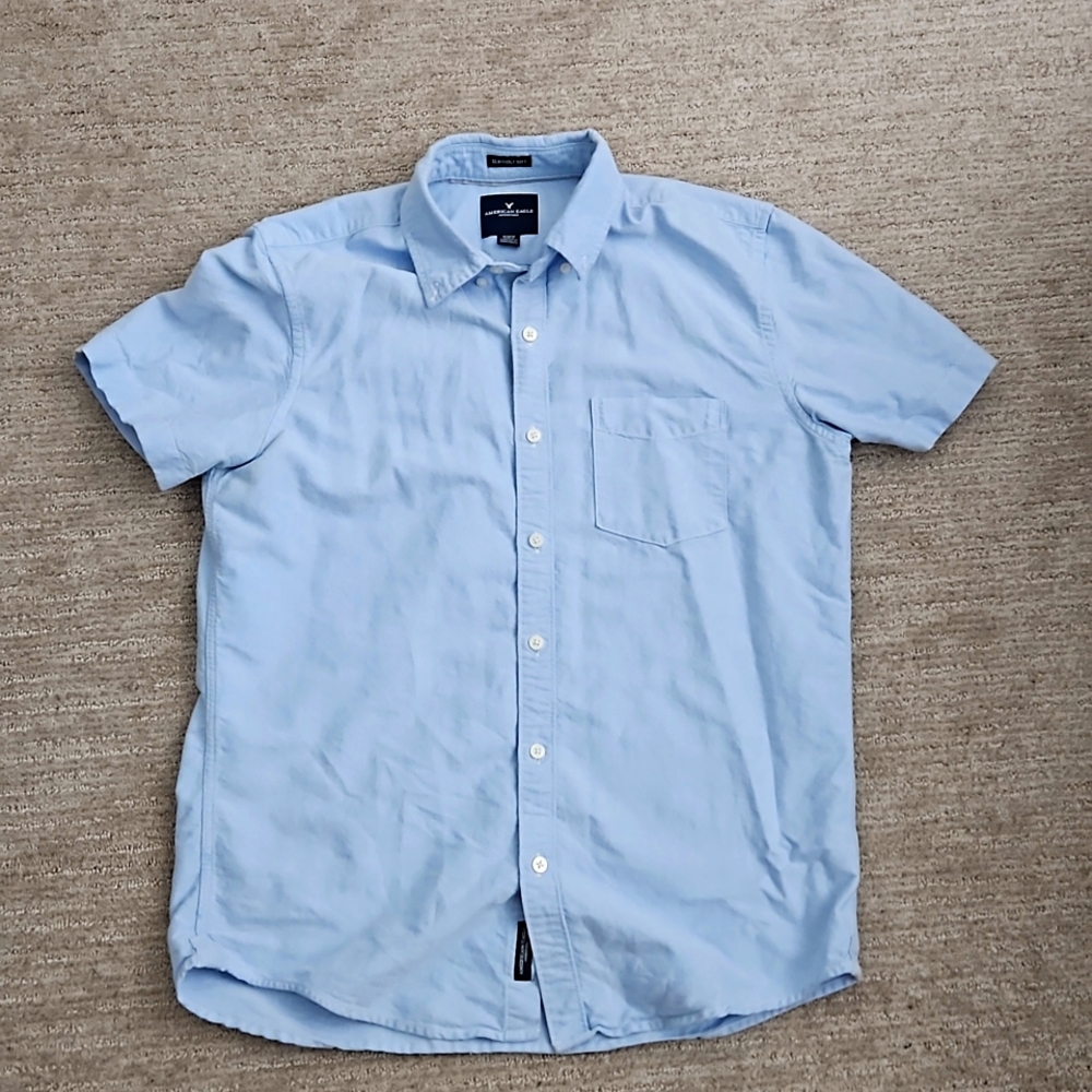 American Eagle Light Blue Button Up